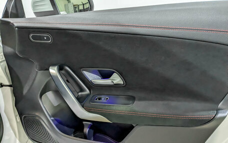 Mercedes-Benz CLA, 2022 год, 3 550 000 рублей, 24 фотография