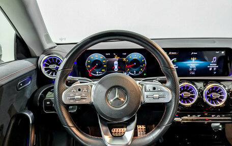 Mercedes-Benz CLA, 2022 год, 3 550 000 рублей, 21 фотография