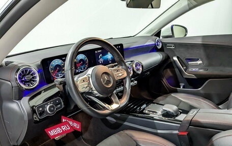 Mercedes-Benz CLA, 2022 год, 3 550 000 рублей, 16 фотография