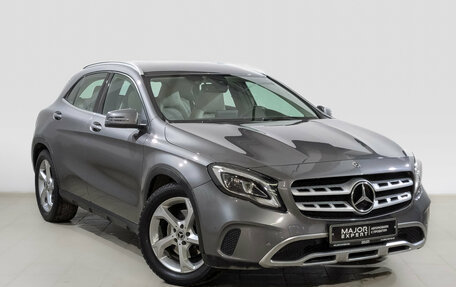Mercedes-Benz GLA, 2018 год, 2 550 000 рублей, 3 фотография