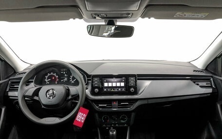 Skoda Rapid II, 2022 год, 1 599 000 рублей, 14 фотография