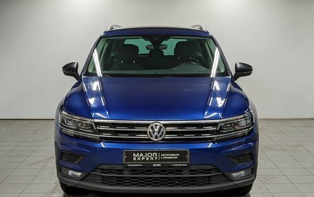 Volkswagen Tiguan II, 2019 год, 2 290 000 рублей, 2 фотография