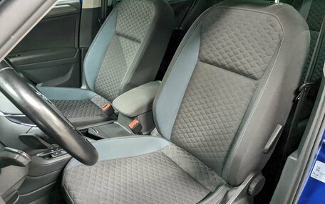 Volkswagen Tiguan II, 2019 год, 2 290 000 рублей, 14 фотография