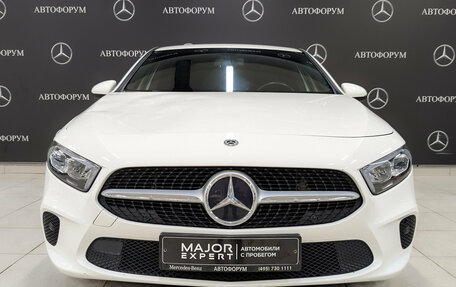 Mercedes-Benz A-Класс, 2019 год, 2 350 000 рублей, 2 фотография