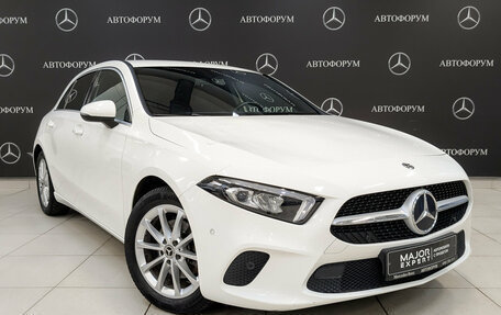 Mercedes-Benz A-Класс, 2019 год, 2 350 000 рублей, 3 фотография