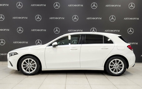 Mercedes-Benz A-Класс, 2019 год, 2 350 000 рублей, 8 фотография