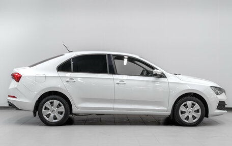 Skoda Rapid II, 2021 год, 1 570 000 рублей, 4 фотография
