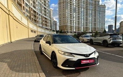 Toyota Camry, 2021 год, 3 800 000 рублей, 1 фотография