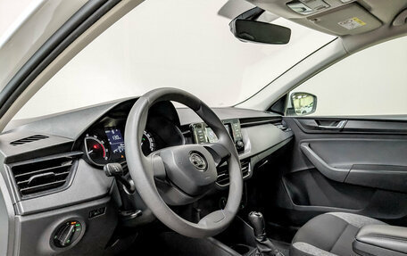 Skoda Rapid II, 2021 год, 1 570 000 рублей, 17 фотография