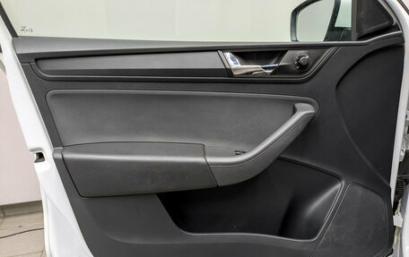 Skoda Rapid II, 2021 год, 1 570 000 рублей, 20 фотография