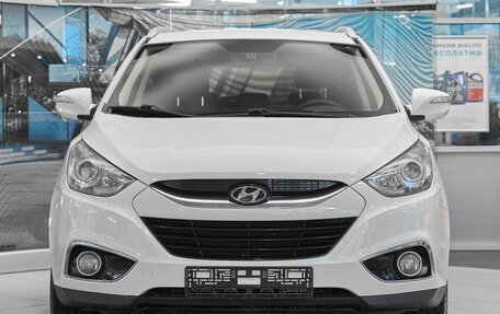 Hyundai ix35 I рестайлинг, 2012 год, 999 000 рублей, 2 фотография