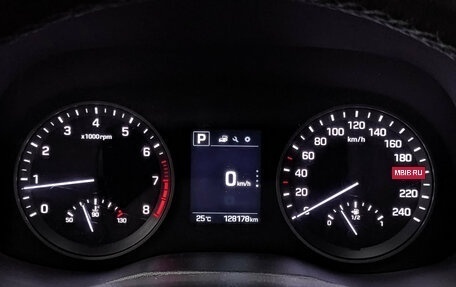 Hyundai Tucson III, 2016 год, 1 670 000 рублей, 16 фотография