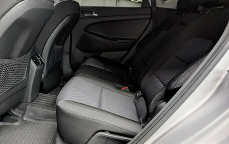 Hyundai Tucson III, 2016 год, 1 670 000 рублей, 18 фотография