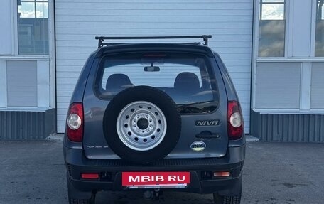 Chevrolet Niva I рестайлинг, 2011 год, 449 000 рублей, 6 фотография