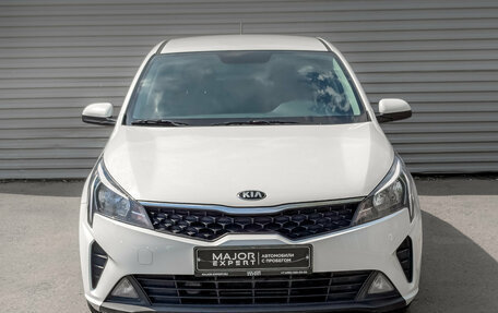 KIA Rio IV, 2021 год, 1 395 000 рублей, 2 фотография