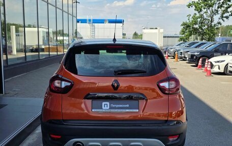 Renault Kaptur I рестайлинг, 2019 год, 1 370 000 рублей, 7 фотография