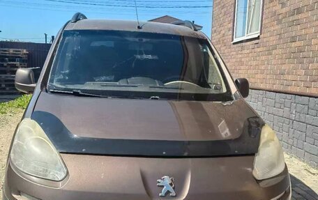 Peugeot Partner II рестайлинг 2, 2014 год, 950 000 рублей, 1 фотография