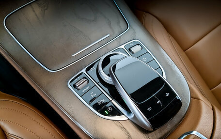 Mercedes-Benz E-Класс, 2017 год, 3 650 000 рублей, 28 фотография
