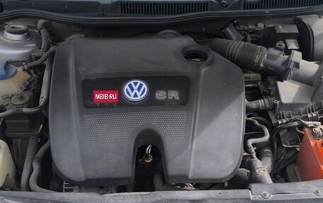 Volkswagen Golf IV, 2002 год, 550 000 рублей, 10 фотография