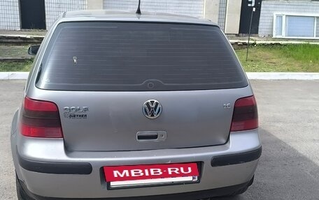 Volkswagen Golf IV, 2002 год, 550 000 рублей, 3 фотография