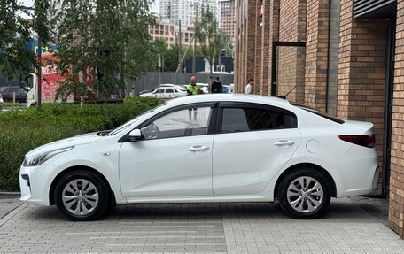 KIA Rio IV, 2020 год, 950 000 рублей, 3 фотография