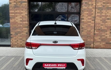 KIA Rio IV, 2020 год, 950 000 рублей, 5 фотография