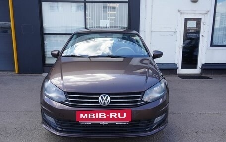 Volkswagen Polo VI (EU Market), 2015 год, 980 000 рублей, 2 фотография