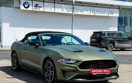 Ford Mustang VI рестайлинг, 2018 год, 2 998 000 рублей, 3 фотография