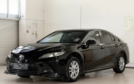 Toyota Camry, 2019 год, 3 144 000 рублей, 3 фотография