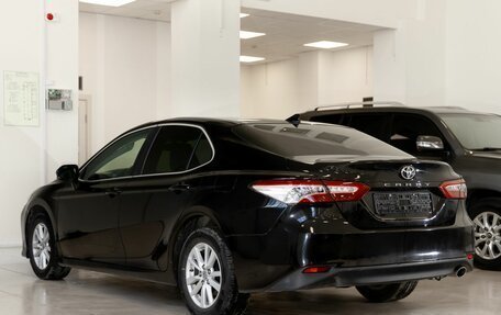 Toyota Camry, 2019 год, 3 144 000 рублей, 4 фотография