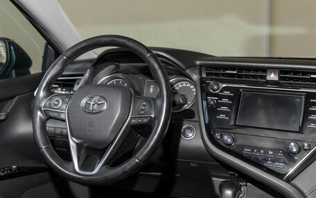 Toyota Camry, 2019 год, 3 144 000 рублей, 9 фотография