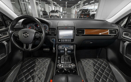 Volkswagen Touareg III, 2016 год, 3 480 000 рублей, 8 фотография