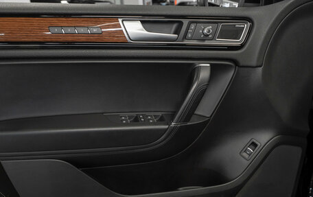 Volkswagen Touareg III, 2016 год, 3 480 000 рублей, 16 фотография