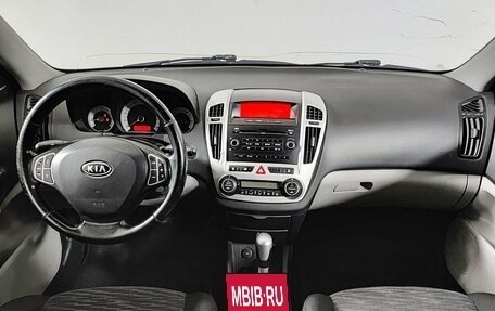 KIA cee'd I рестайлинг, 2009 год, 650 000 рублей, 17 фотография