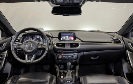 Mazda 6, 2017 год, 1 850 000 рублей, 14 фотография