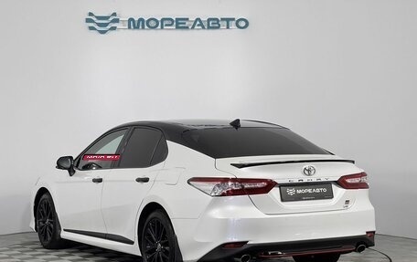 Toyota Camry, 2021 год, 3 800 000 рублей, 7 фотография