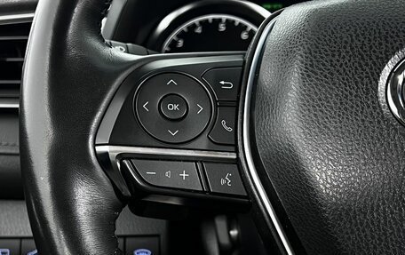 Toyota Camry, 2021 год, 3 800 000 рублей, 23 фотография