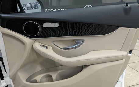 Mercedes-Benz GLC, 2019 год, 4 150 000 рублей, 24 фотография