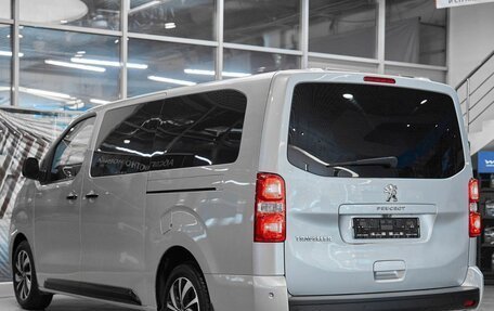 Peugeot Traveller I, 2018 год, 2 699 000 рублей, 4 фотография