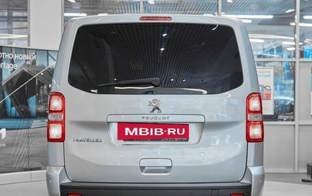 Peugeot Traveller I, 2018 год, 2 699 000 рублей, 5 фотография