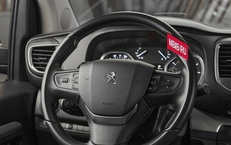 Peugeot Traveller I, 2018 год, 2 699 000 рублей, 11 фотография