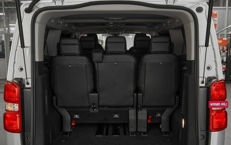Peugeot Traveller I, 2018 год, 2 699 000 рублей, 19 фотография
