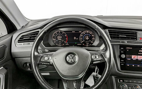 Volkswagen Tiguan II, 2018 год, 2 355 000 рублей, 22 фотография