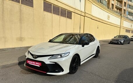 Toyota Camry, 2021 год, 3 800 000 рублей, 3 фотография