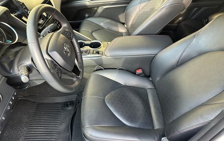 Toyota Camry, 2021 год, 3 800 000 рублей, 14 фотография