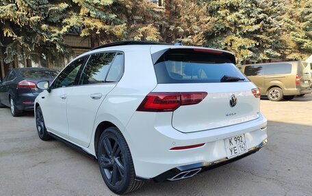 Volkswagen Golf VIII, 2022 год, 2 650 000 рублей, 3 фотография