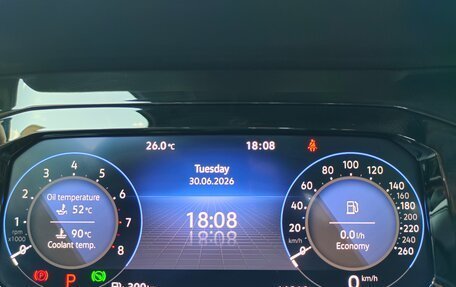 Volkswagen Golf VIII, 2022 год, 2 650 000 рублей, 15 фотография