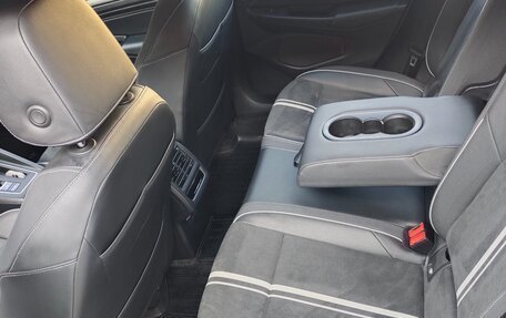 Volkswagen Golf VIII, 2022 год, 2 650 000 рублей, 18 фотография