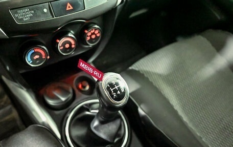 Mitsubishi ASX I рестайлинг, 2013 год, 975 000 рублей, 14 фотография