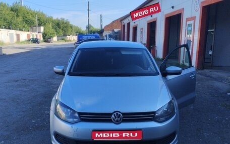 Volkswagen Polo VI (EU Market), 2011 год, 550 000 рублей, 1 фотография